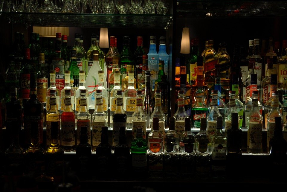 alcohol 857380_960_720